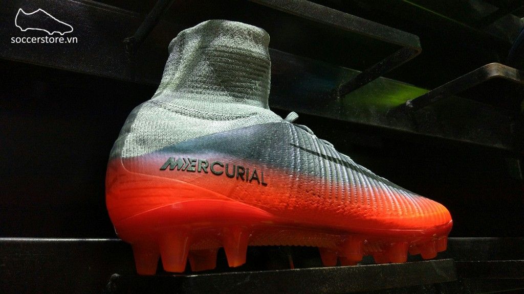 Nike Mercurial Superfly V iD Football Boots
